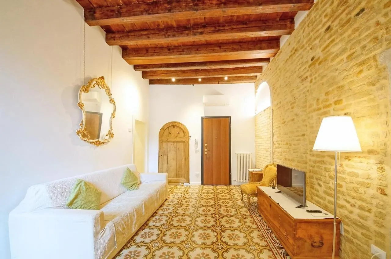 Dolcevita Apartments N 499 Biennale Venice